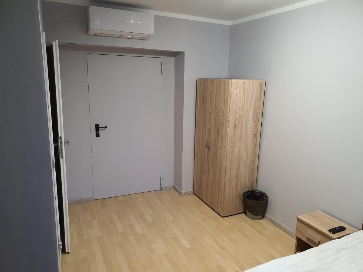 Jasna Hostelik Self Check-In Warsaw Luaran gambar