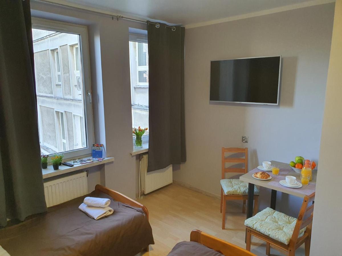 Jasna Hostelik Self Check-In Warsaw Luaran gambar
