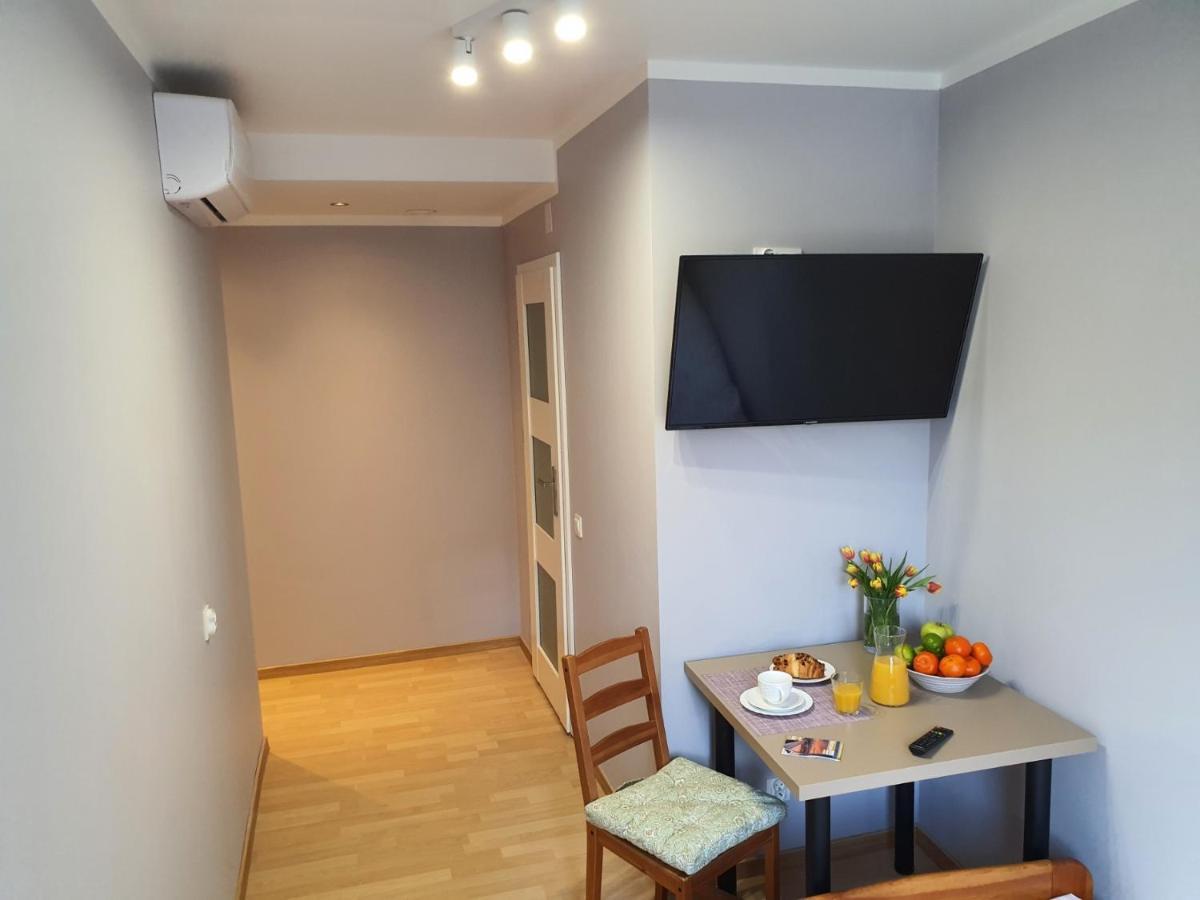Jasna Hostelik Self Check-In Warsaw Luaran gambar